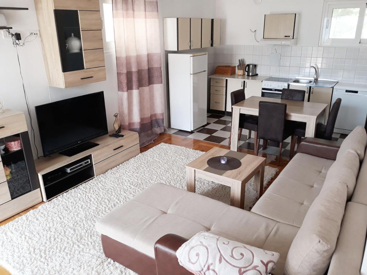Apartments Gogo コトル エクステリア 写真