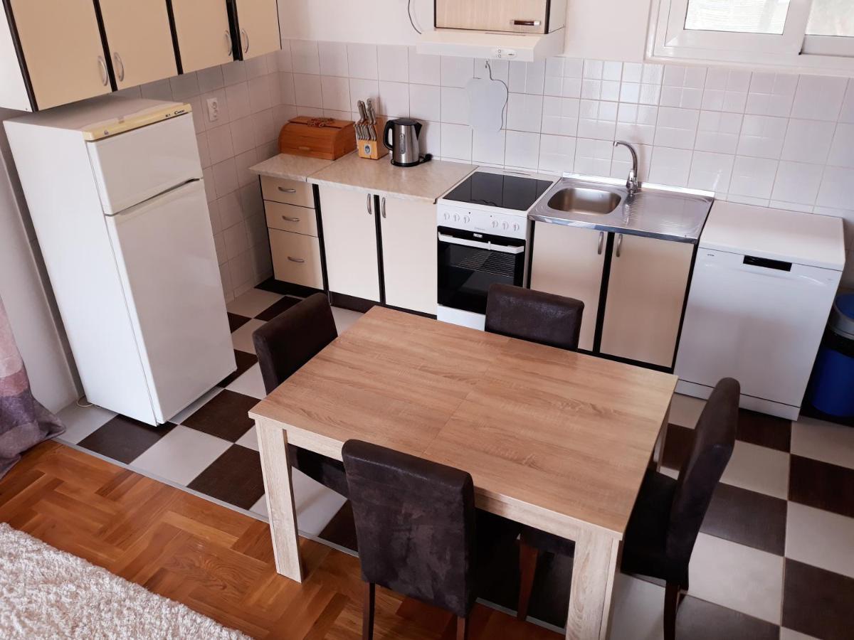 Apartments Gogo コトル エクステリア 写真